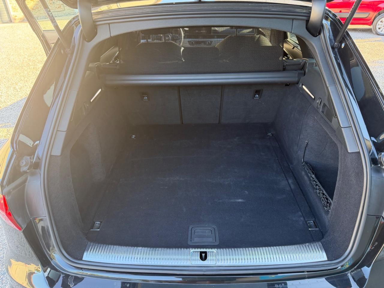 Audi A4 35 TDI/163 CV S tronic line edition