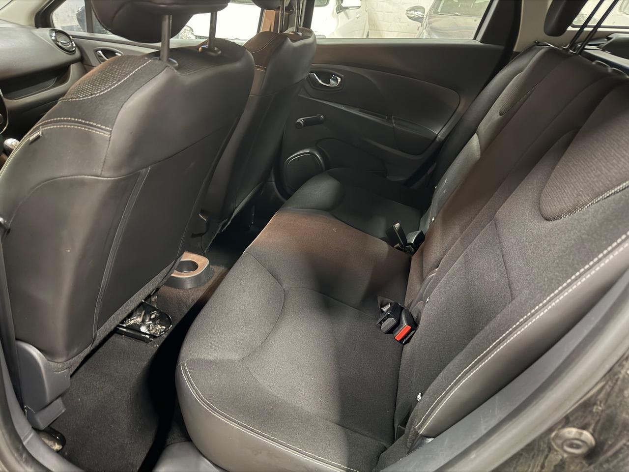 Renault Clio Sporter 1.5 dCi 8V 75CV Costume National