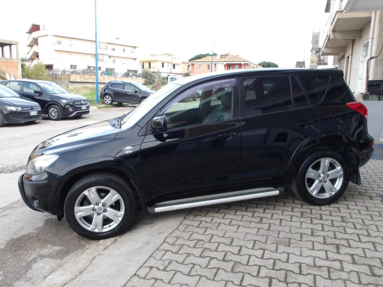 Toyota RAV4 5 Porte RAV4 2.2 d-4d Luxury 177cv