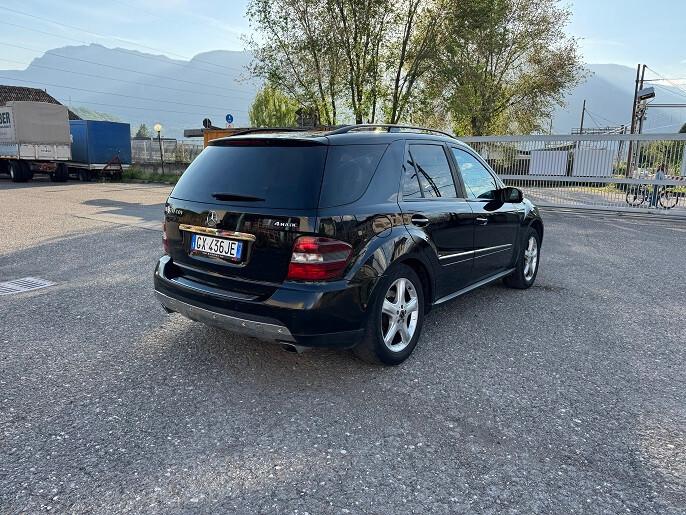 Mercedes-Benz ML 320 4 MATIC 7G-TRONIC