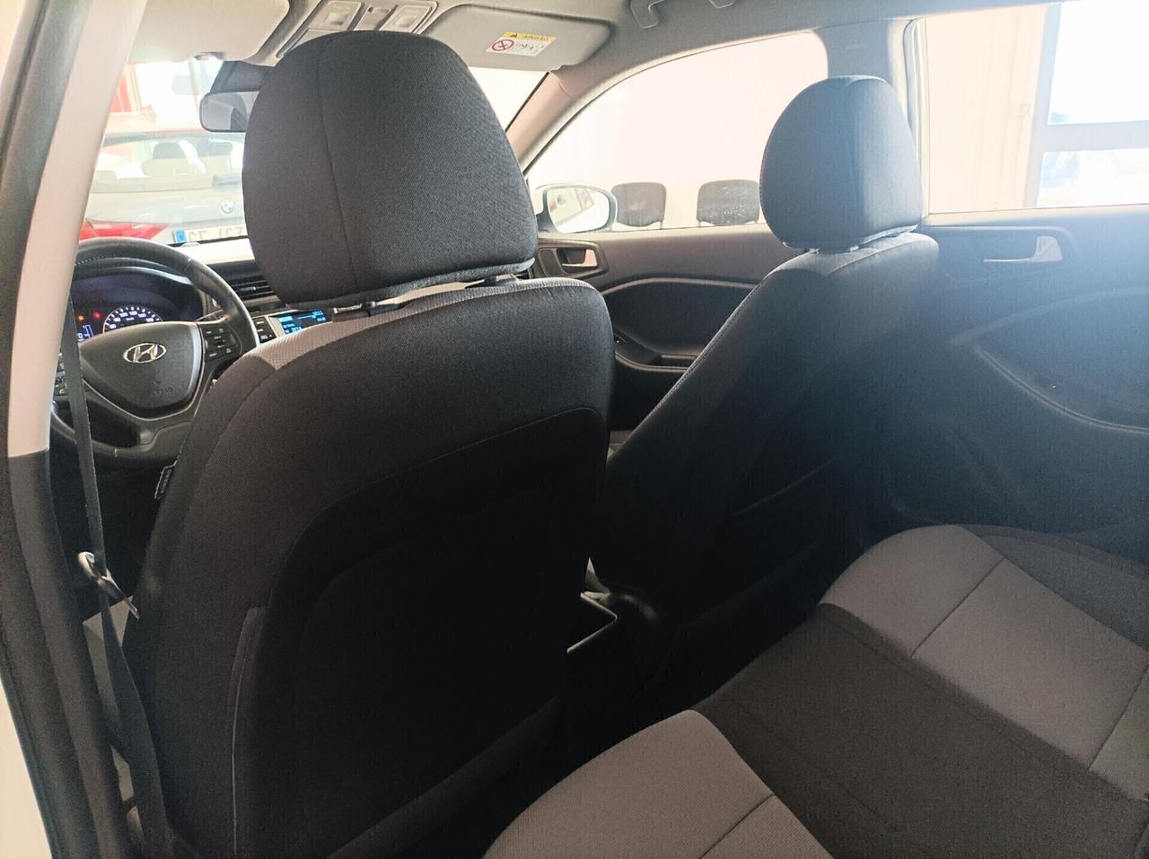 Hyundai i20 1.1 CRDi 12V 5 porte Comfort