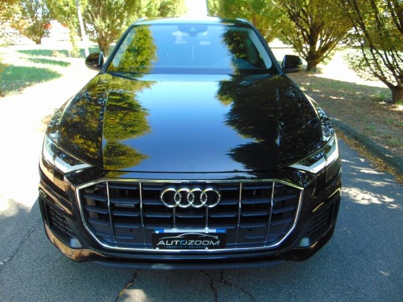 AUDI Q8 Q8 45 TDI quattro tiptronic