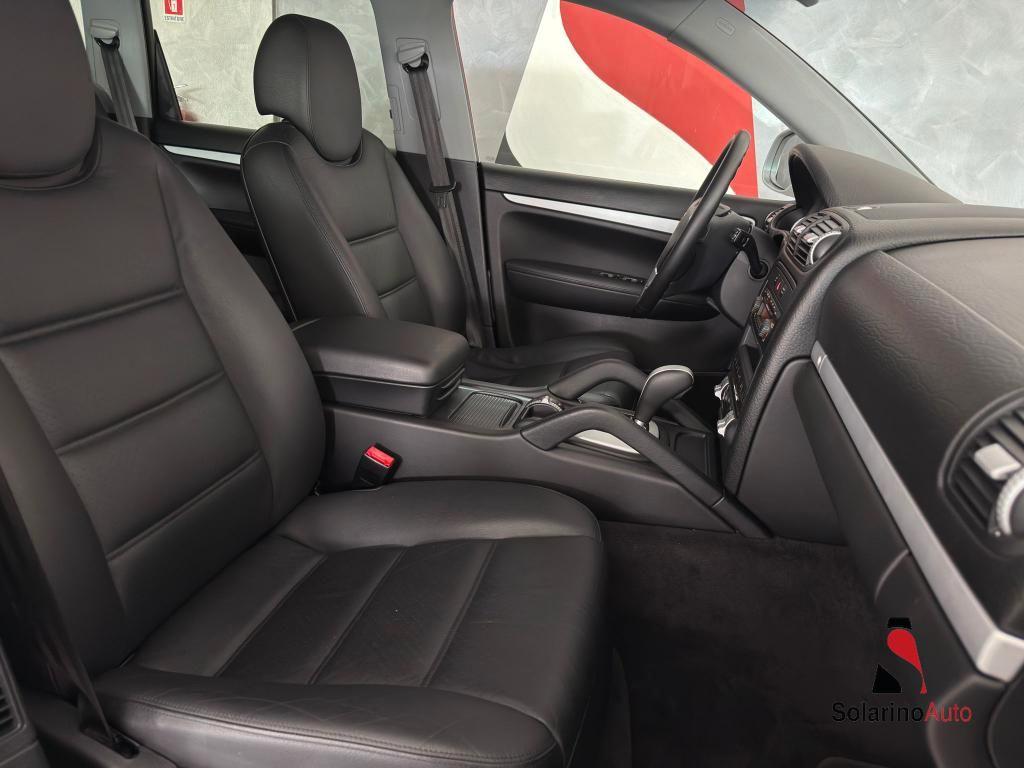 Porsche Cayenne 3.2