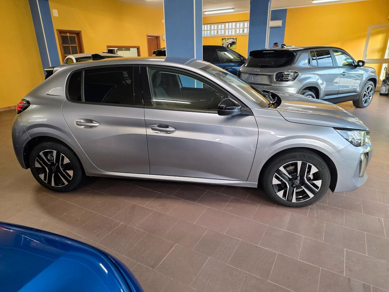 Peugeot 208 PureTech 100 Stop&Start 5 porte Allure