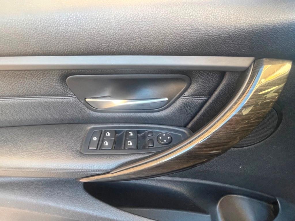 Bmw 320 320d xDrive Touring Luxury