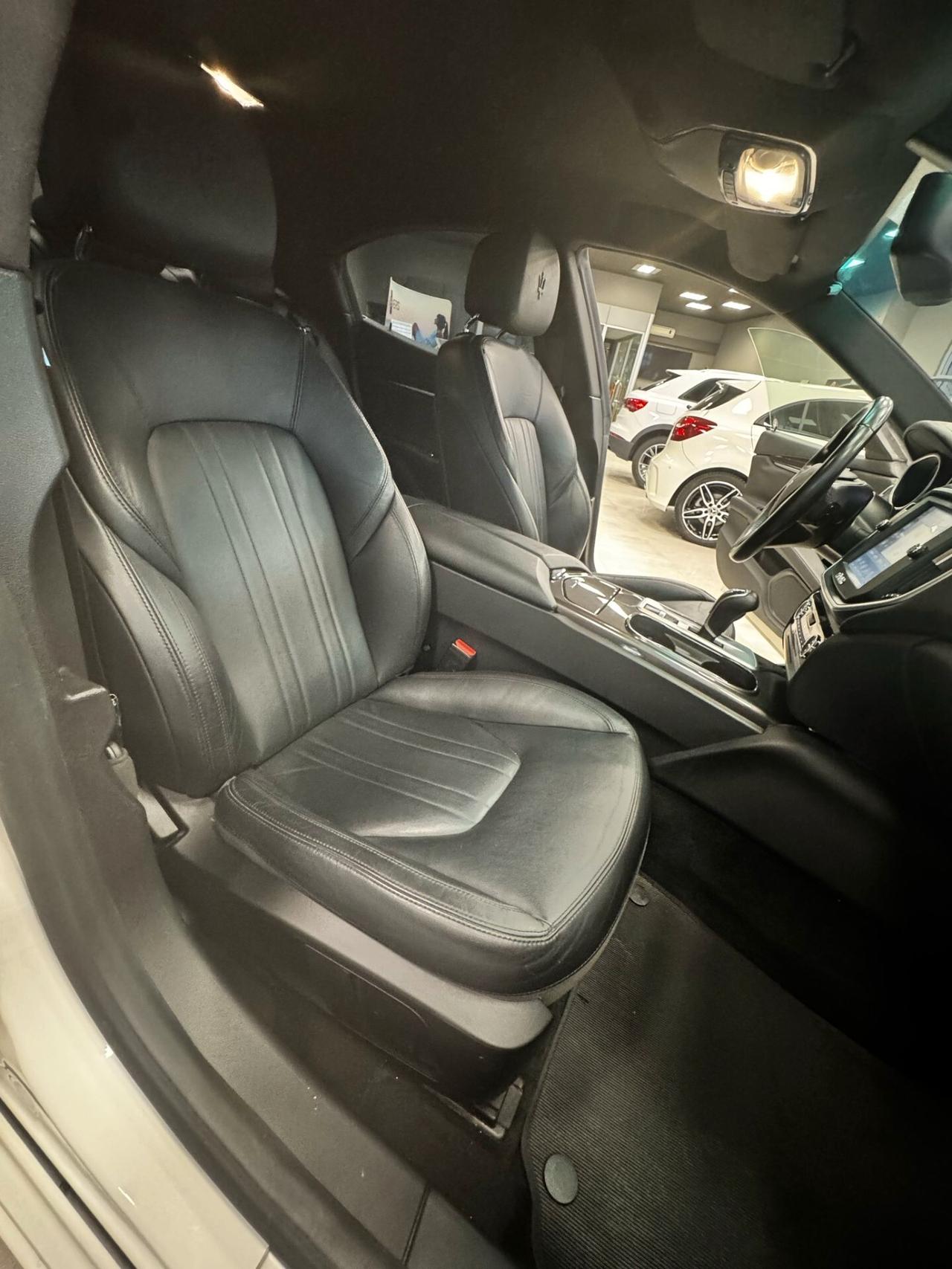 MASERATI GHIBLI 3.0 DIESEL V6 250CV