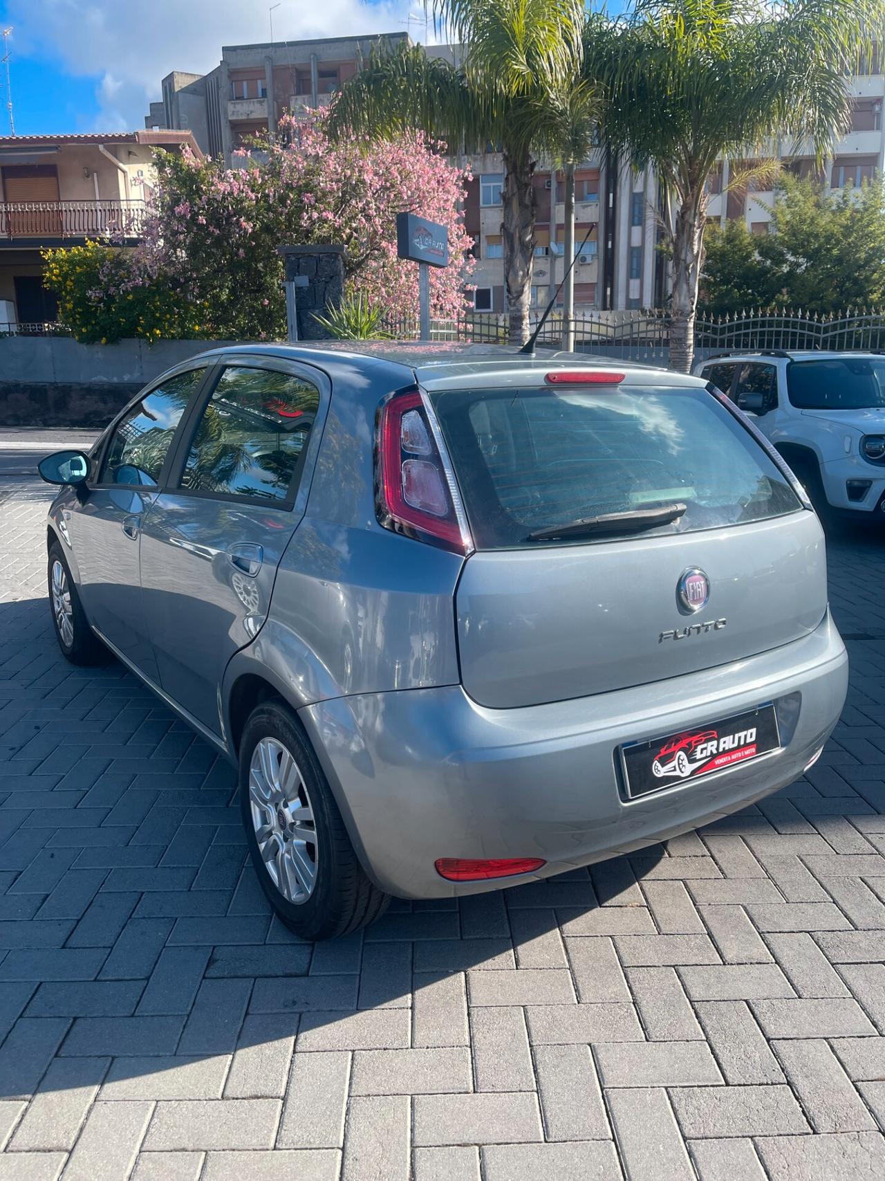 Fiat Punto 1.3 MJT II 75 CV 5 porte Virgin Radio