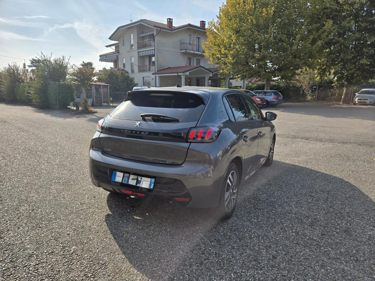 Peugeot 208 PureTech 100 Stop&Start 5 porte Allure