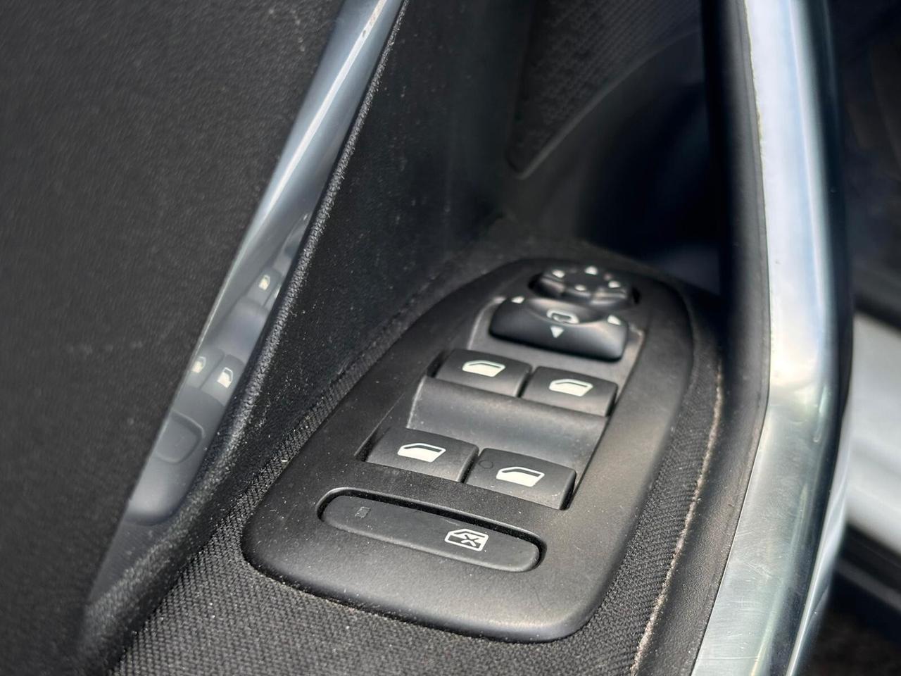 Peugeot 2008 PureTech Turbo 110 EAT6 S&S Allure