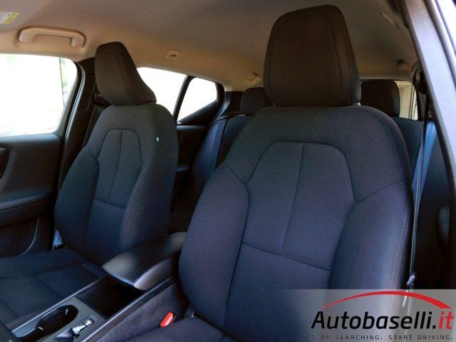 VOLVO XC40 T2 Essential
