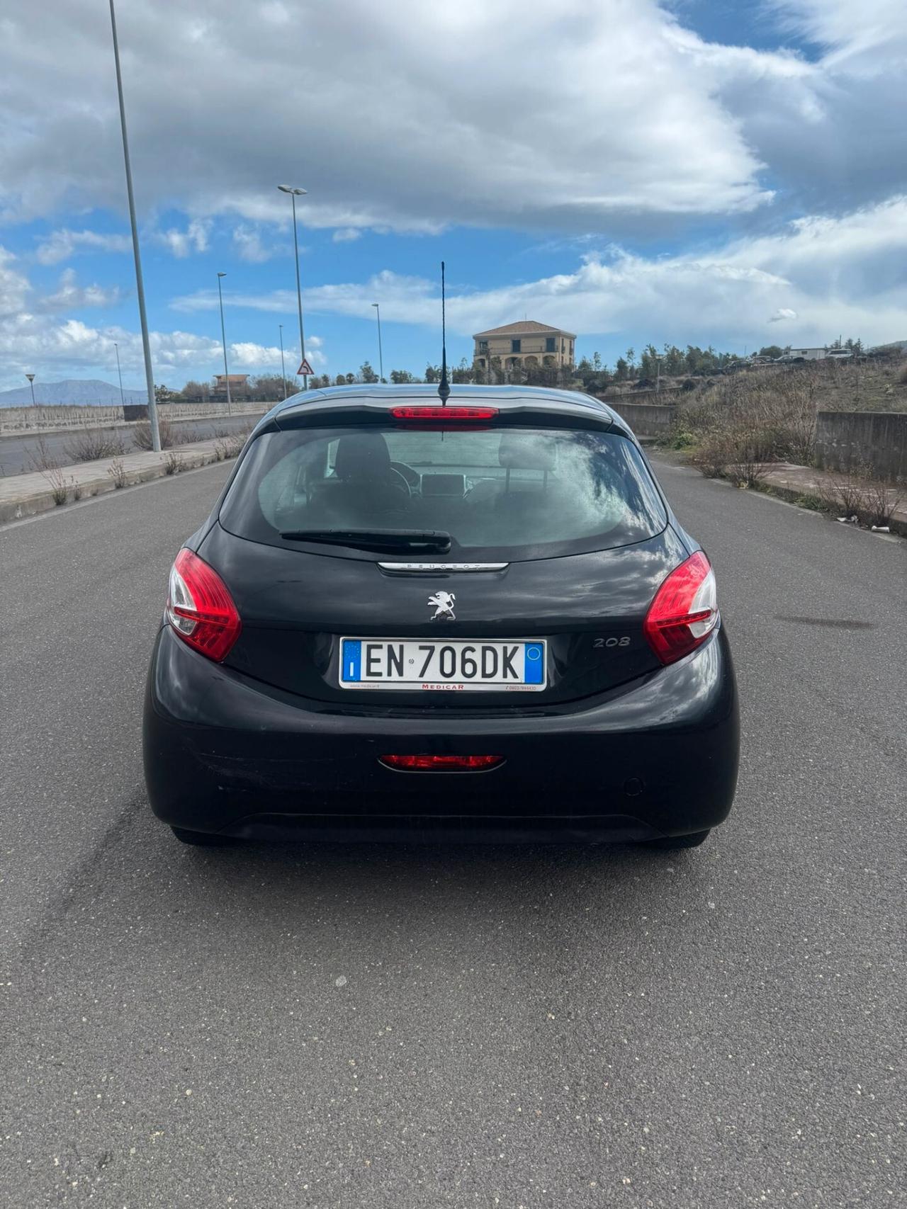 Peugeot 208 1.2 VTi 82 CV 5 porte Allure