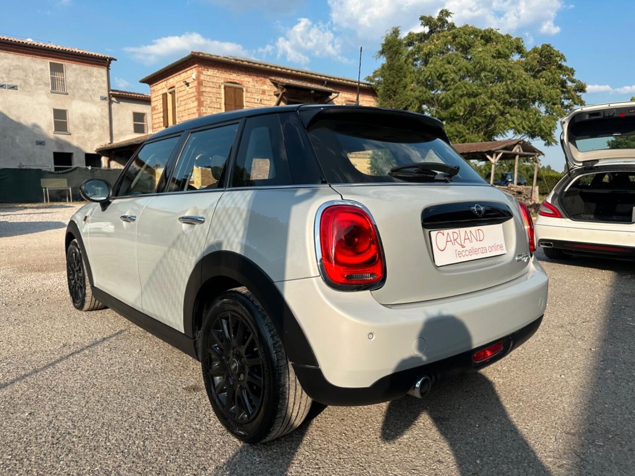 Mini 1.5 Cooper D - 5 porte