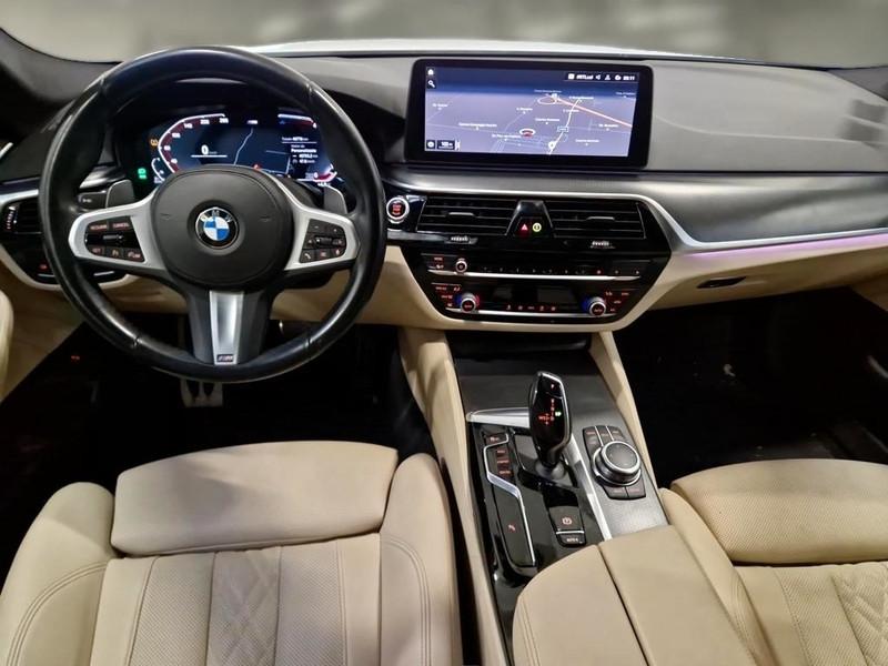 BMW 520 AUT MSPORT MH48V AUTO 4 PORTE BERLINA