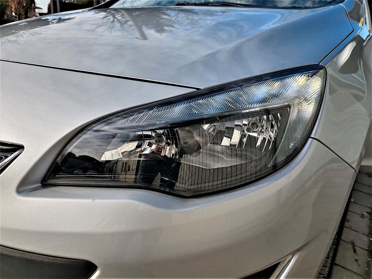 Opel Astra 1.6 CDTI 136CV S&S Sports Tourer Cosmo 2015