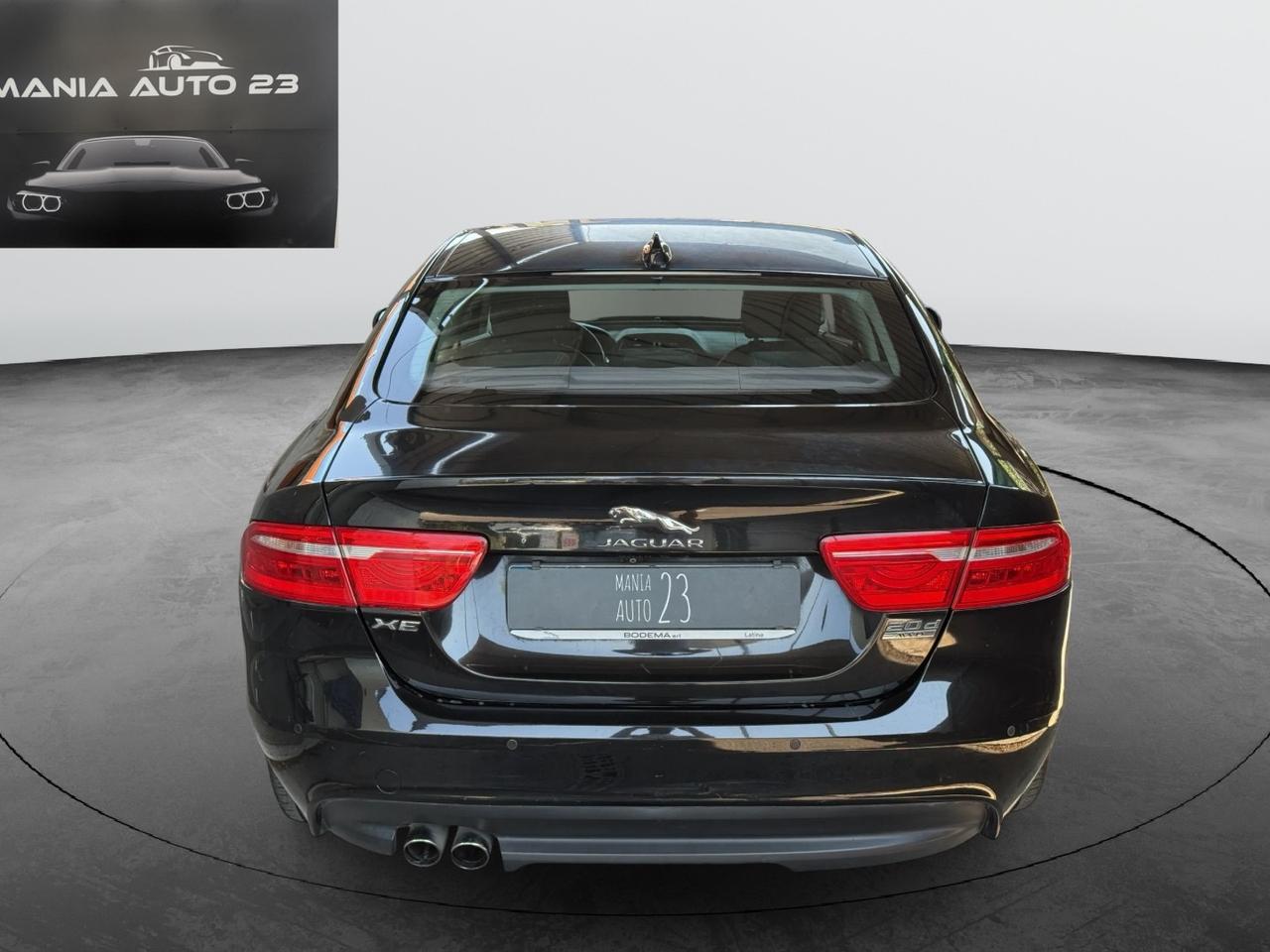 JAGUAR XE*2.0*180 CV*R-LINE*