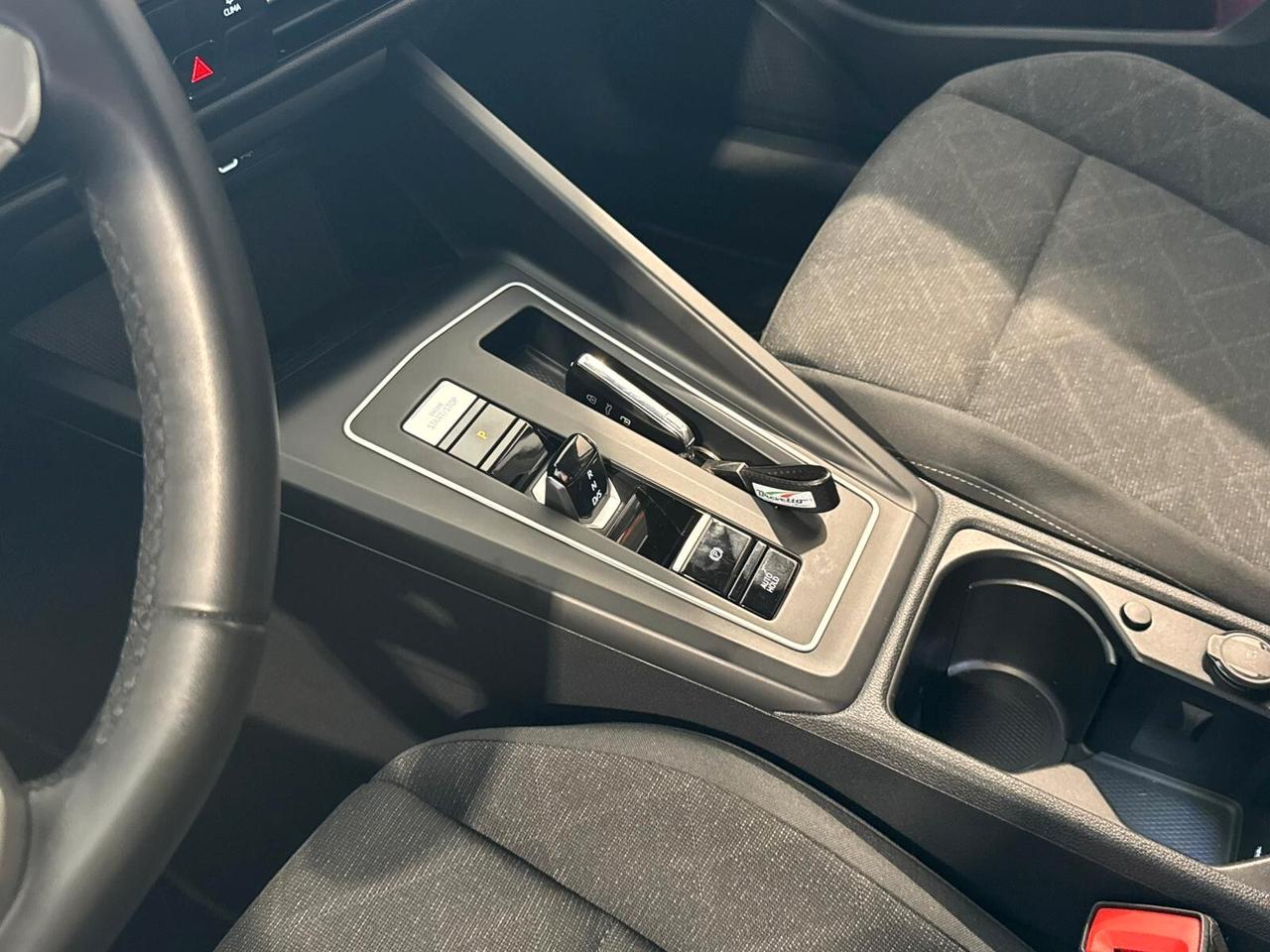 Volkswagen Golf 1.0 eTSI EVO DSG Life