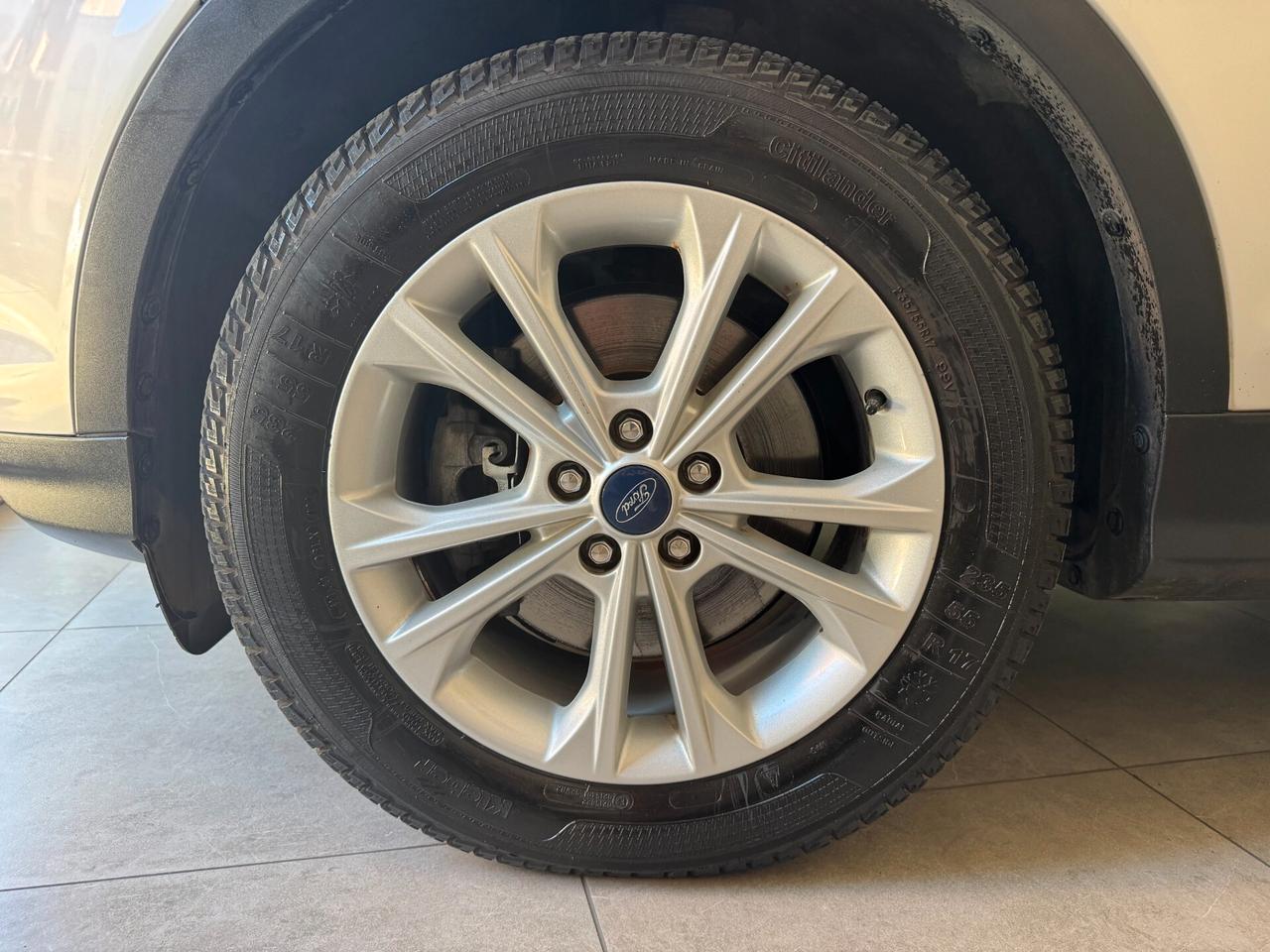 Ford Kuga Titanium /1.5 TDCI 120cv/2017/