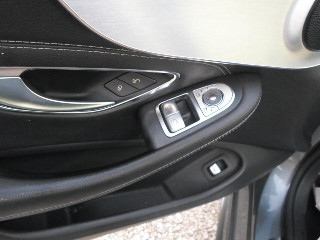 Mercedes-benz C 220 d Auto 4Matic Coupé Premium