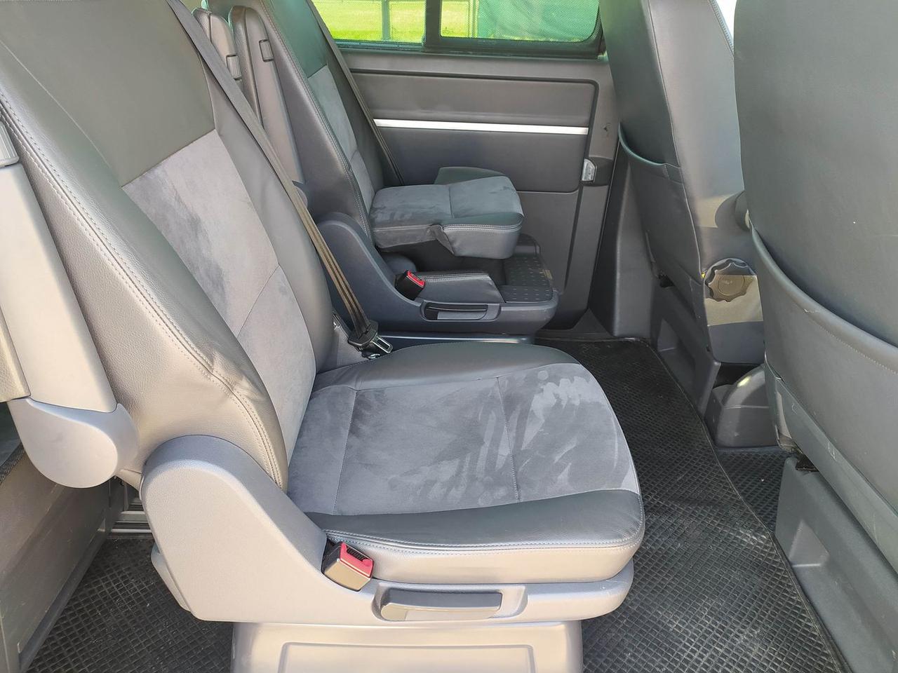 Volkswagen Multivan T5 Highline 2.0 BiTDI #11905