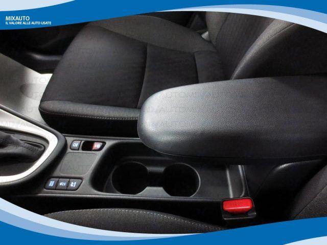 TOYOTA Yaris Hybrid 1.5 5 Porte Active AUT EU6