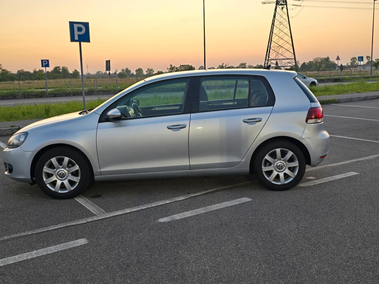 Volkswagen Golf 2.0 TDI 140CV DPF 5p. Highline