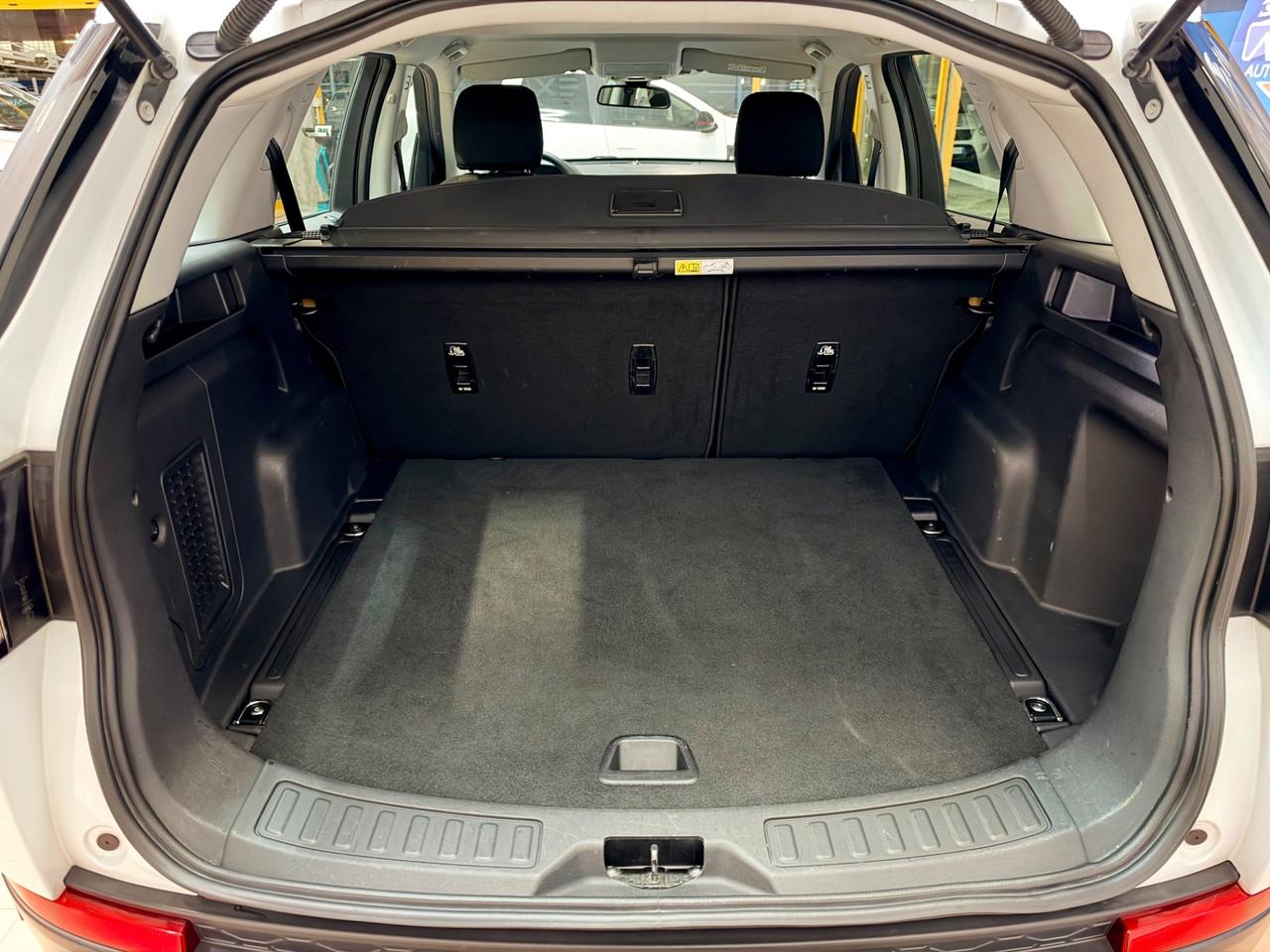 Land Rover Discovery Sport 2.0TD 150cv E6
