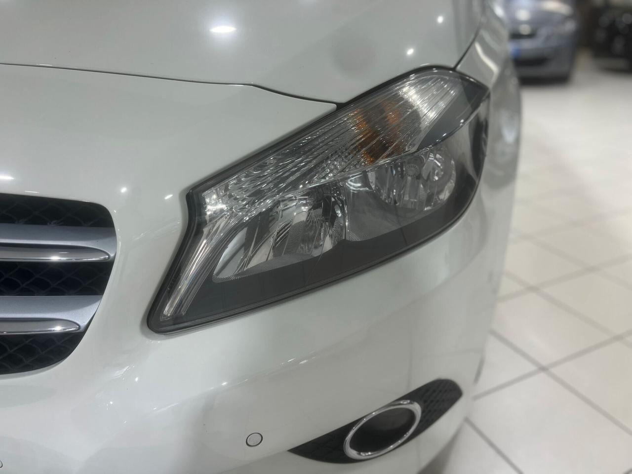 Mercedes-benz A 180 d Automatic Premium