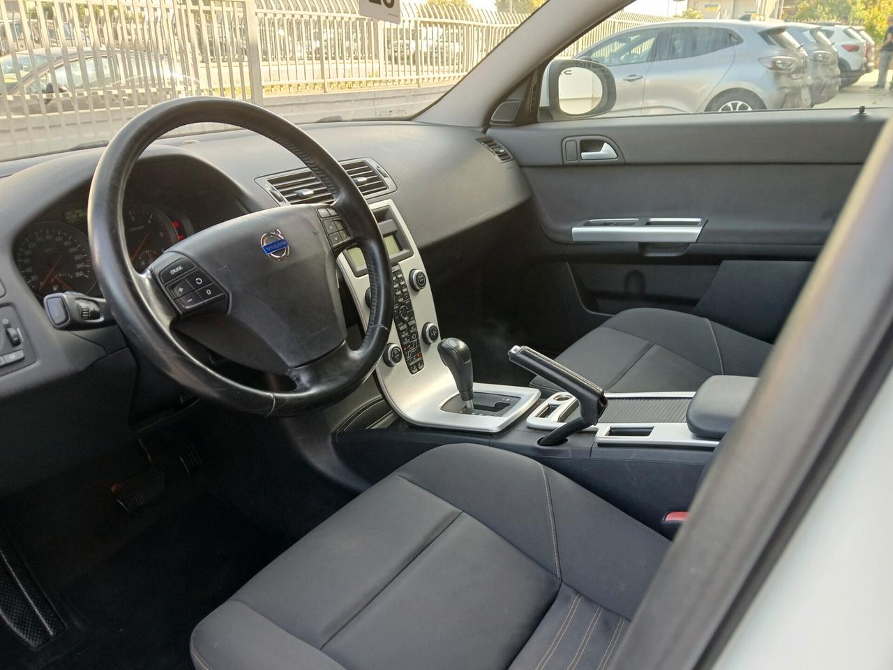 VOLVO V50 S.W. 2.000 TDI 136cv Km139.000