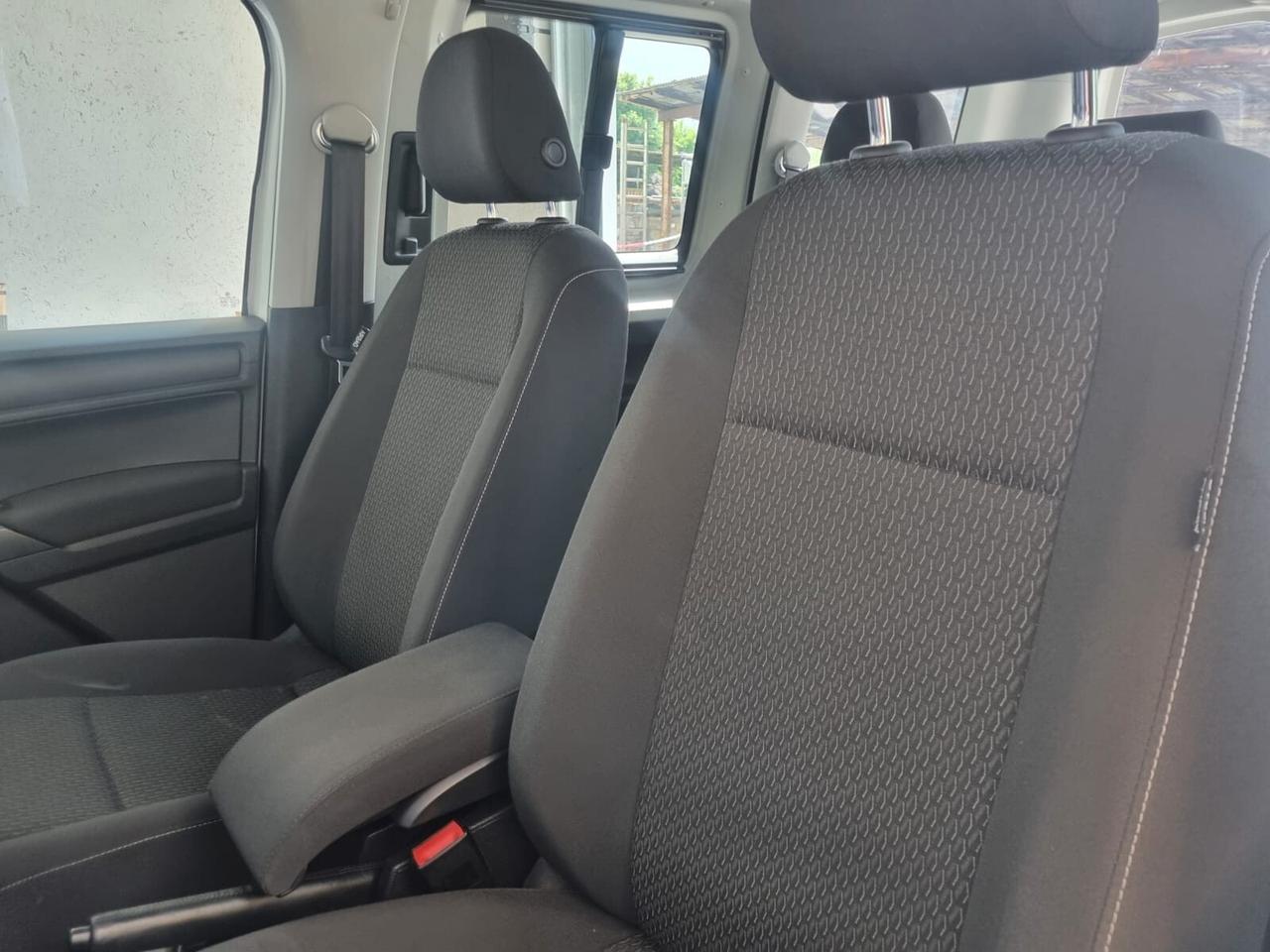 Volkswagen Caddy 2.0 TDI 102 CV DSG Trendline