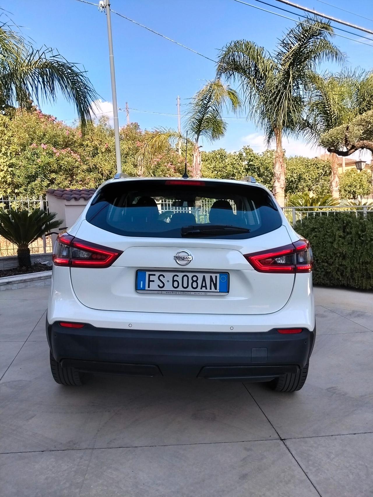 Nissan Qashqai 1.5 dCi N-Connecta