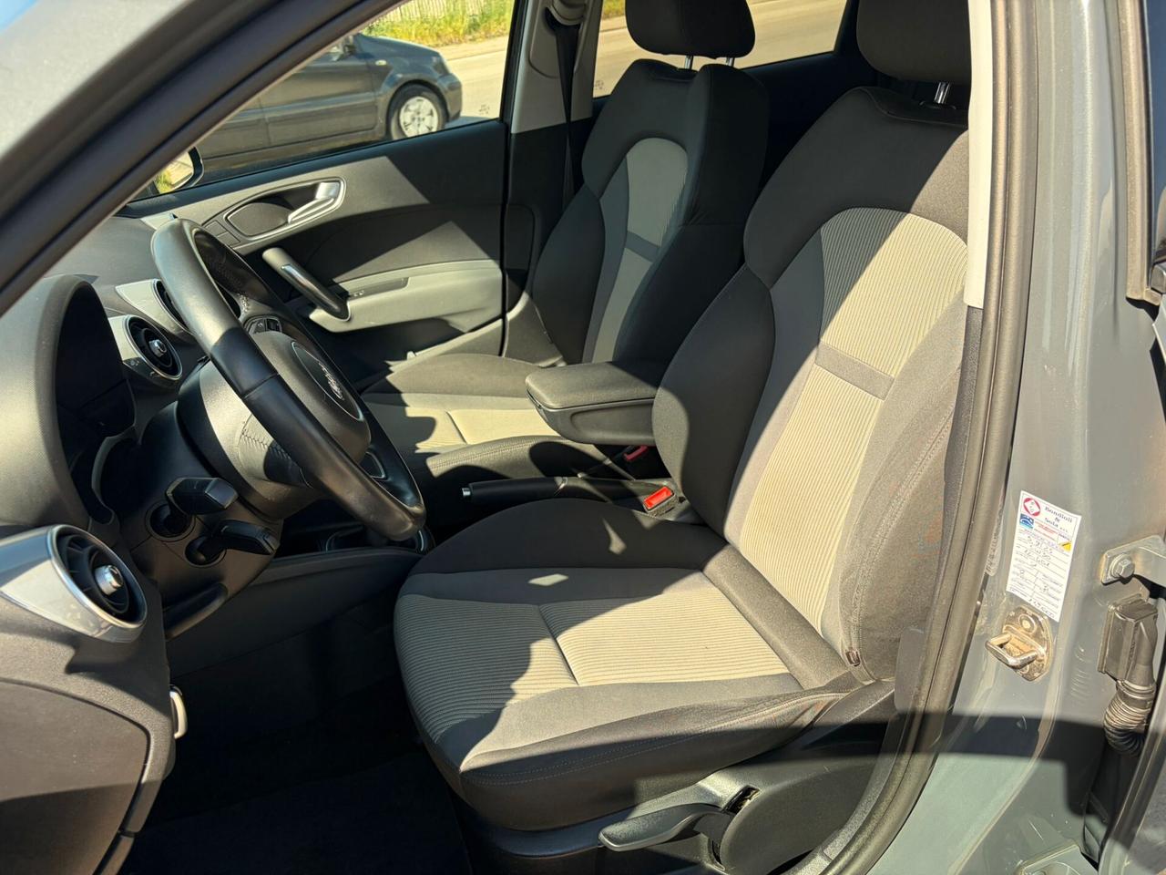 Audi A1 1.0 TFSI ultra Design