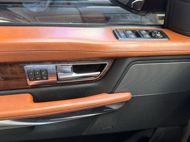 Land Rover Range Rover Range Rover 3.0 sdV6 Autobiography auto my19