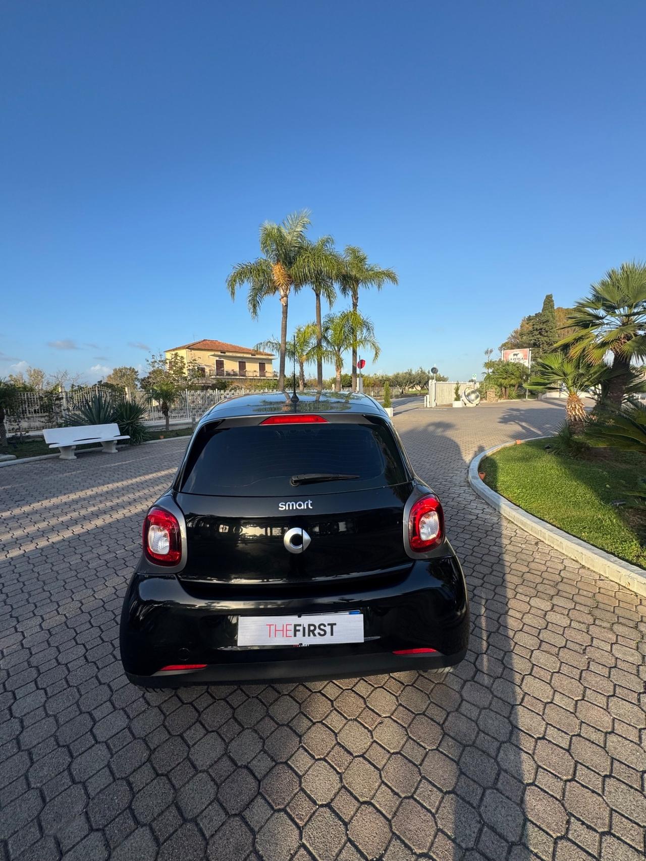 Smart ForFour 70 1.0 Youngster