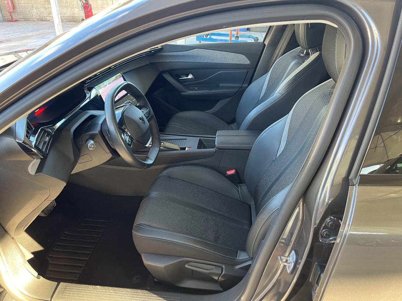 Peugeot 308 BlueHDi 130 S&S EAT8 SW Allure Pack