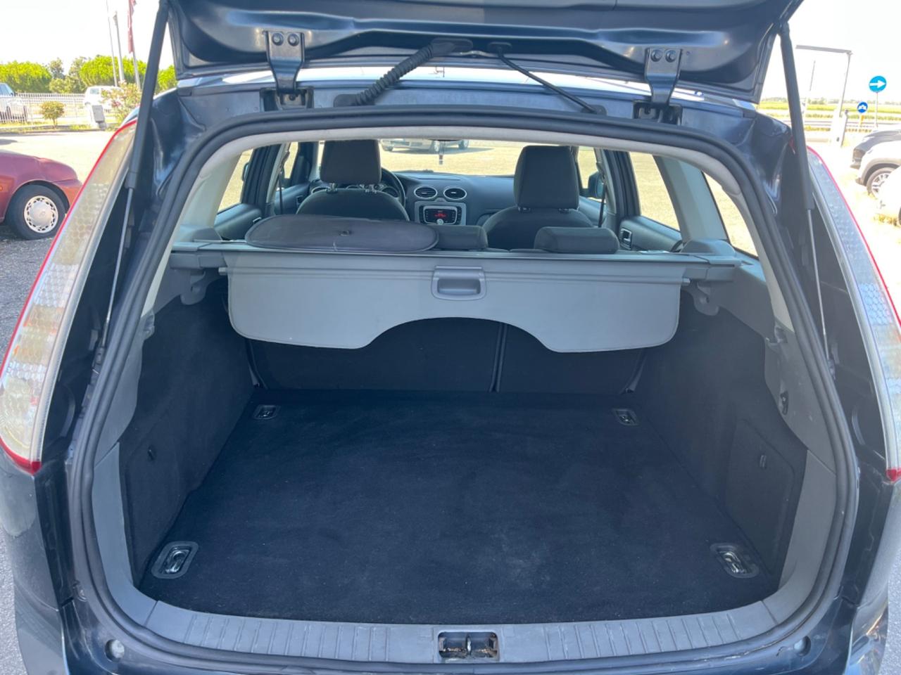 Ford Focus 1.6 TDCi (90CV) 5p. Tit. ok neopatentati