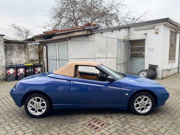ALFA ROMEO Spider 2.0i 16V Twin Spark cat L
