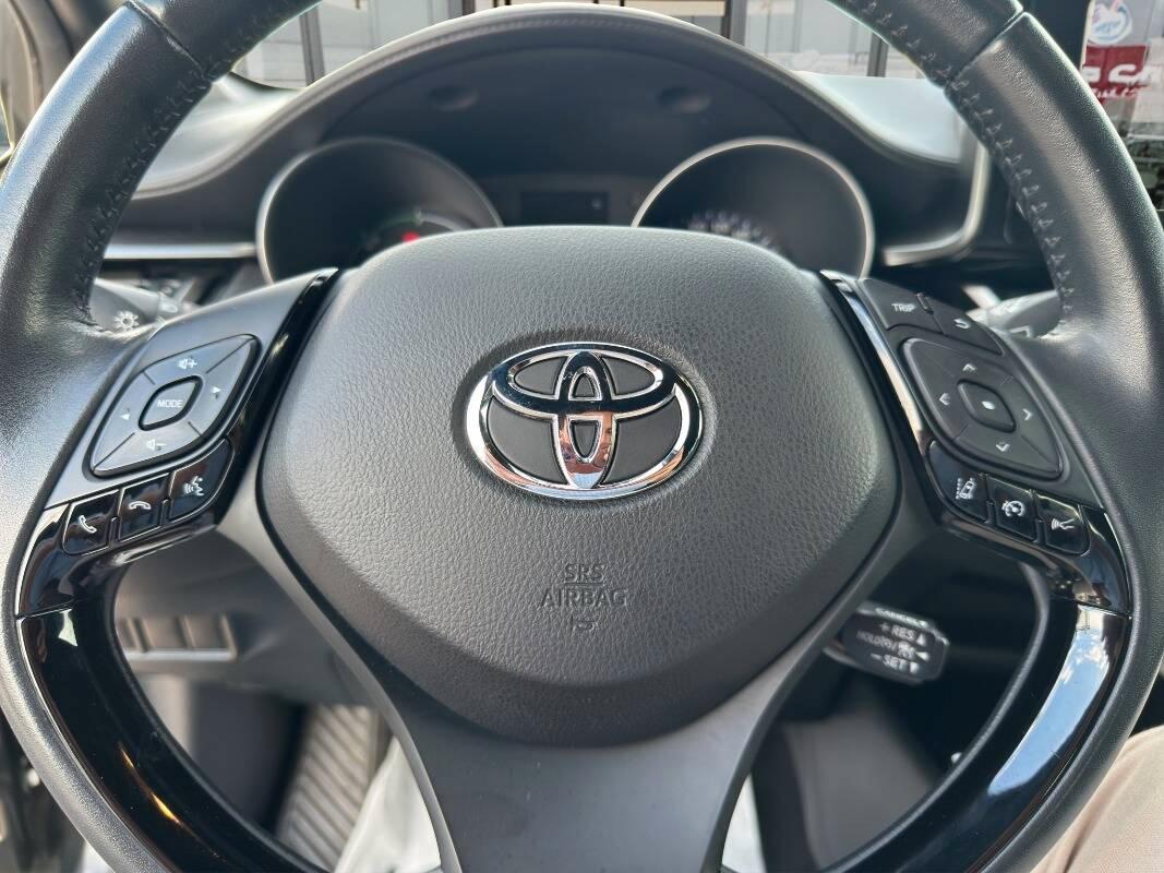 Toyota C-HR 2.0h More Business e-cvt AUTOM CARPLAY E TELECAMER
