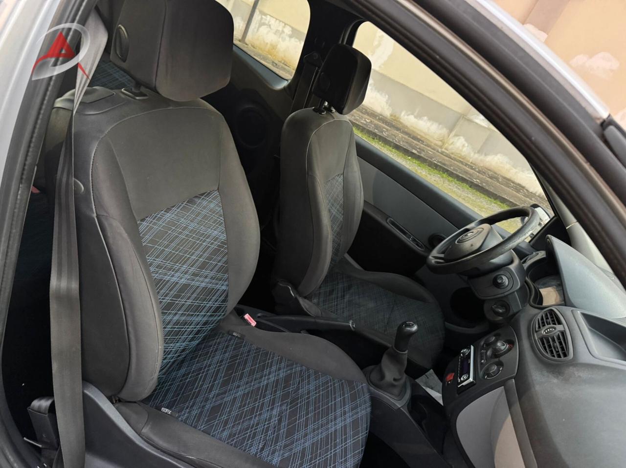 Renault Clio Storia 1.2 16V Motore con 75.000 km Cinghia e frizione Nuove!!!