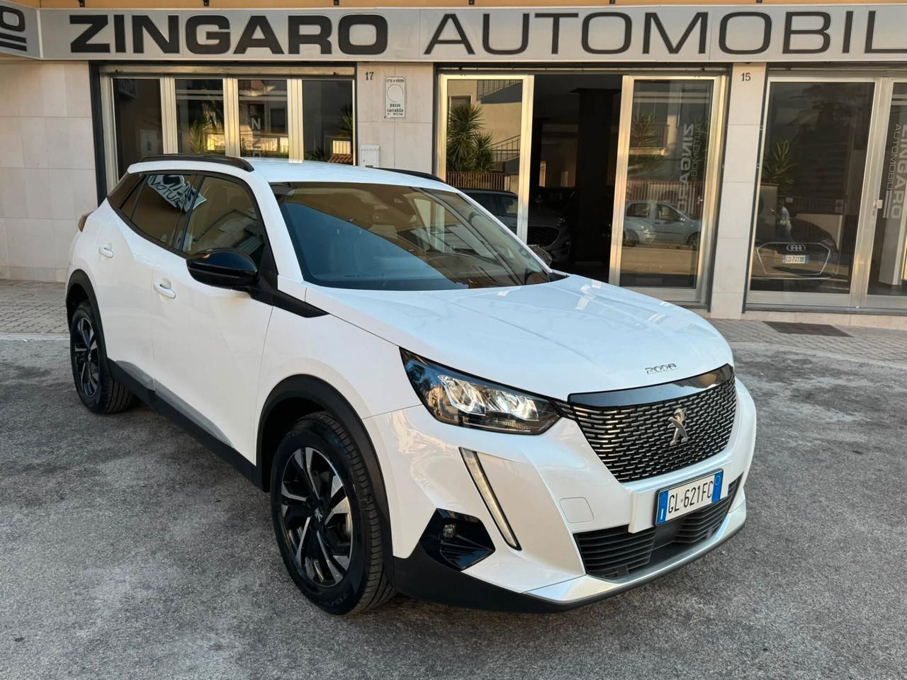 PEUGEPT 2008 1.5 HDI 110 CV. E6 ALLURE PAK PERFETTA