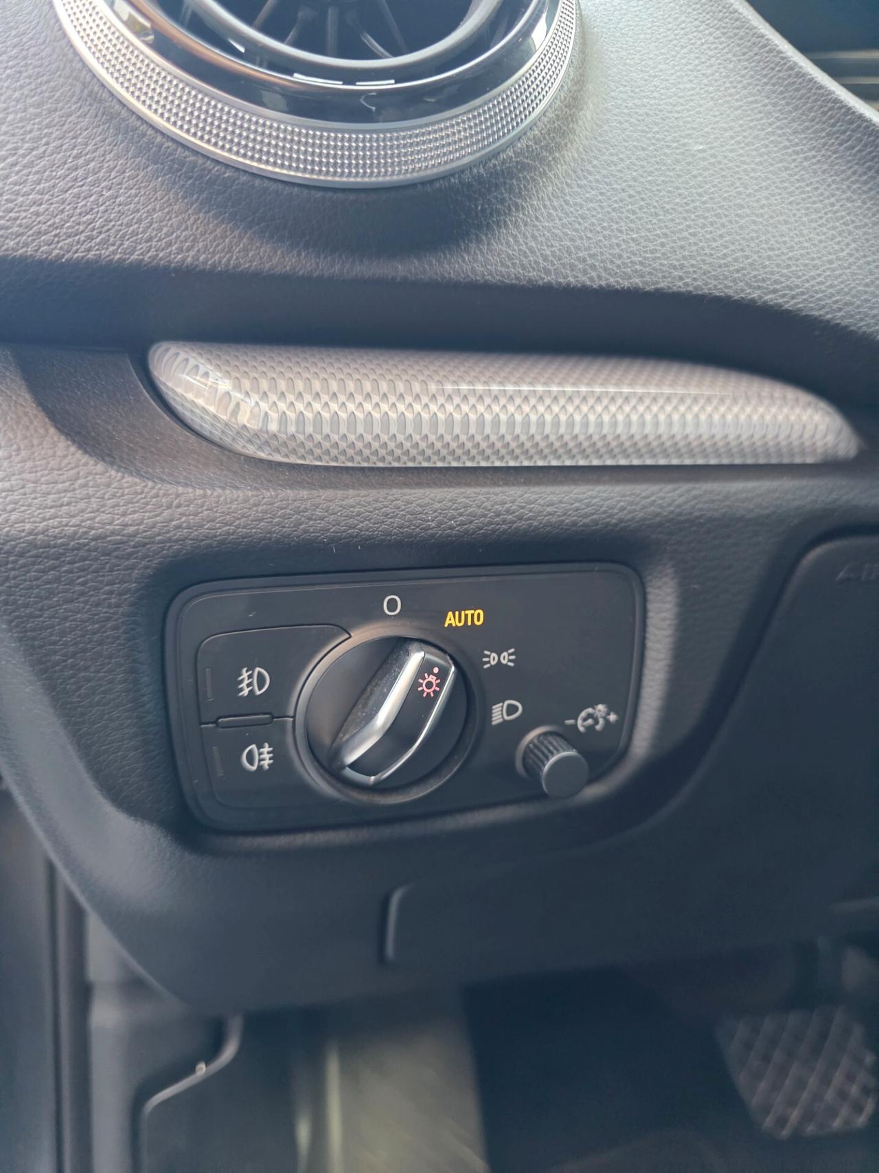 Audi A3 2.0 TDI 150 CV clean diesel S tronic