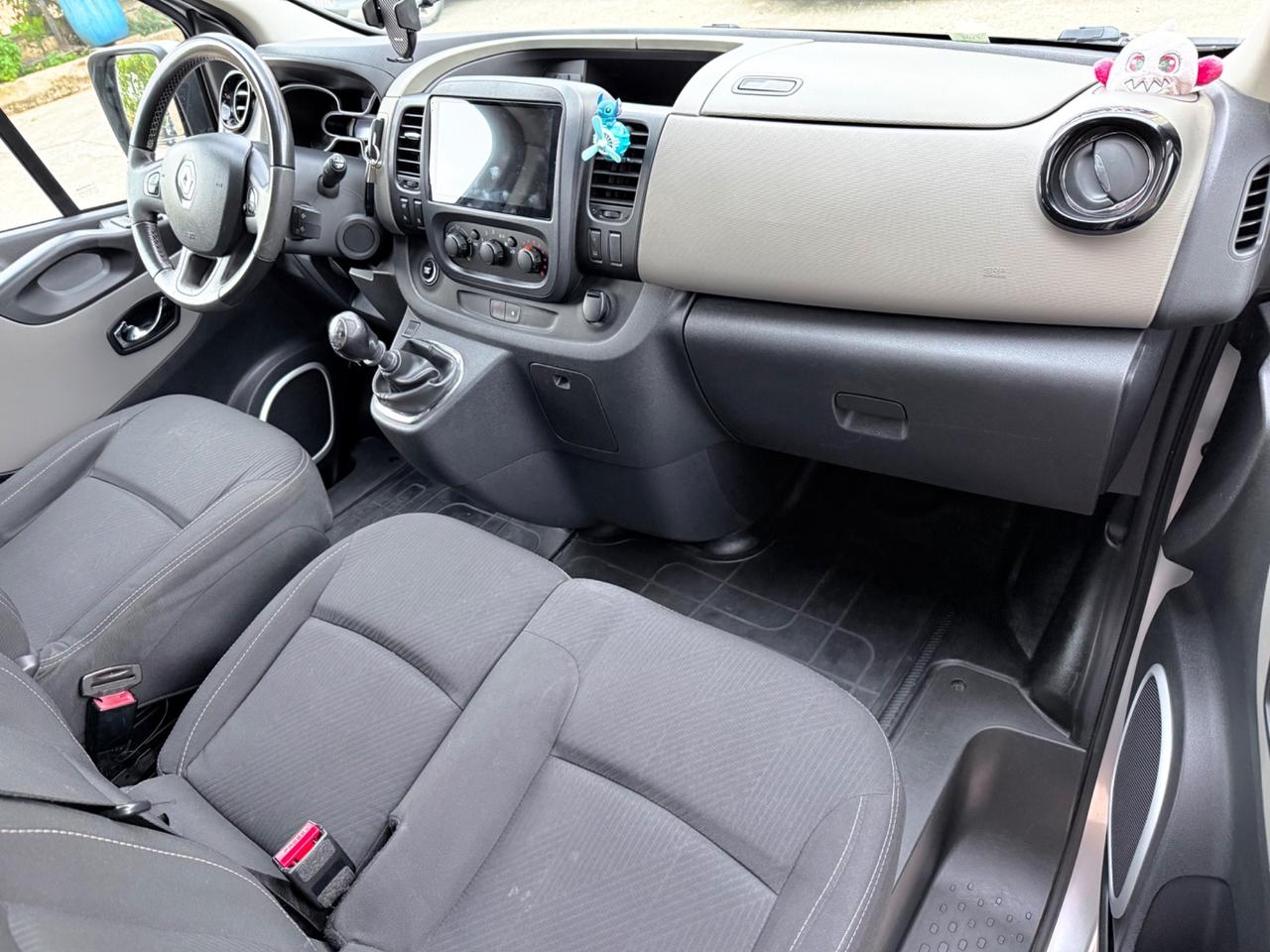 Renault Trafic 1.6 dCi biturbo 9p passo corto
