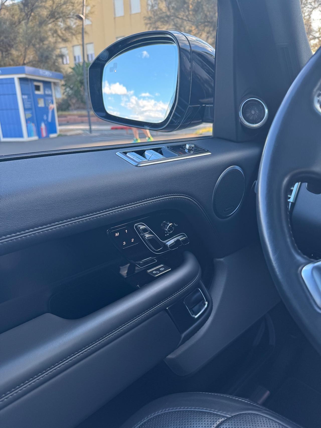 Land Rover Range 3.0 TDV6 Autobiography