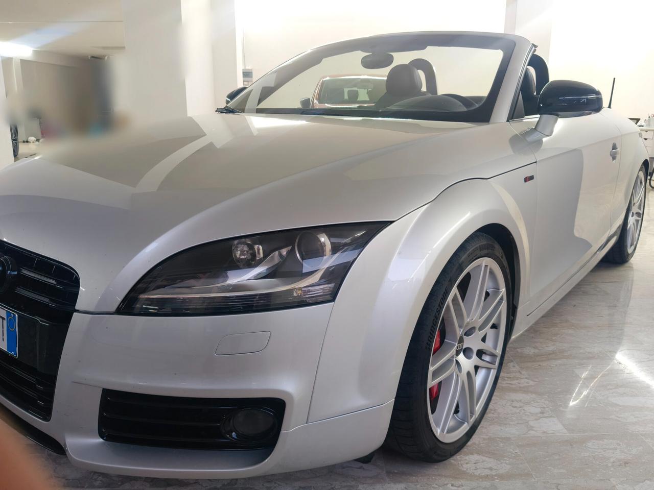 Audi TT allestimento RS Roadster