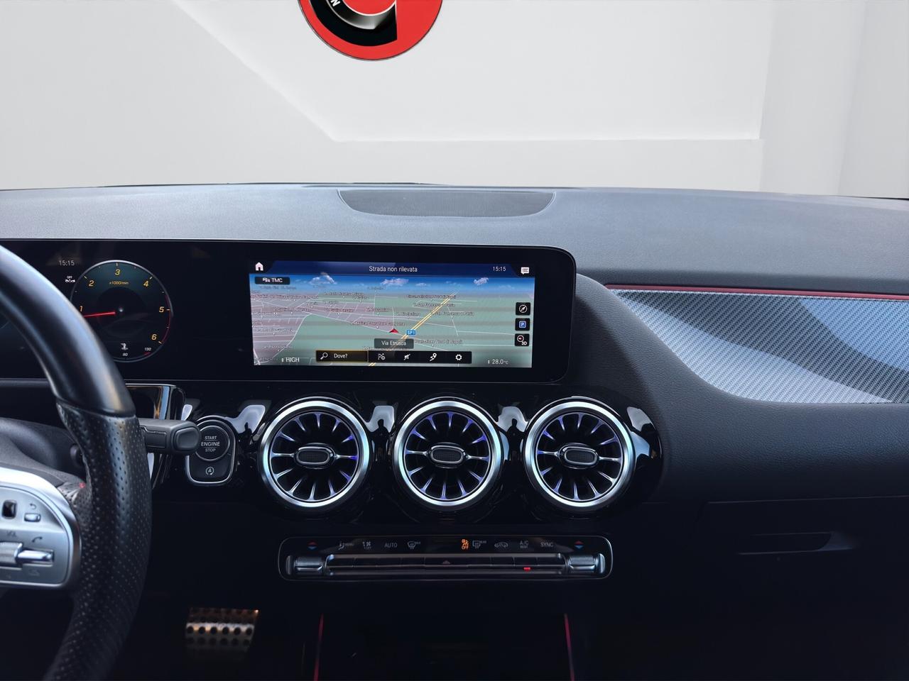 MERCEDES-BENZ GLA 180 d AUTOMATIC. PREMIUM AMG -MY23