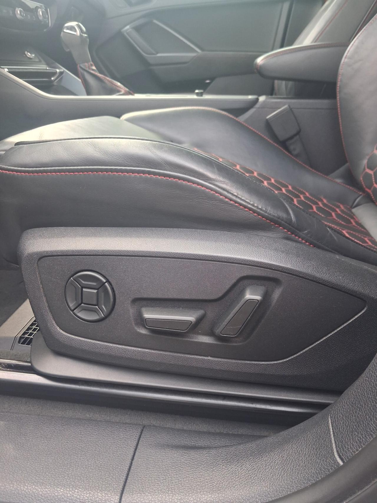 Audi Q3 RS SPB quattro S tronic