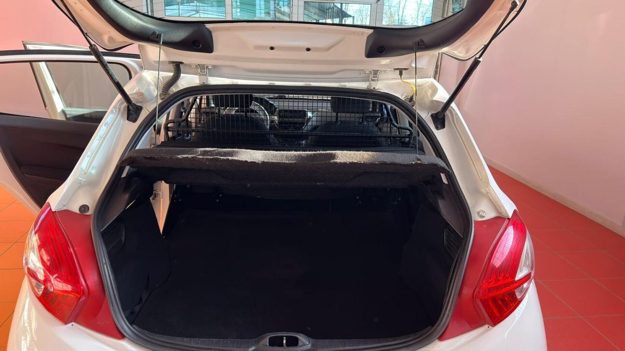 Peugeot 208 1.4 HDi 68 CV 5 porte Van