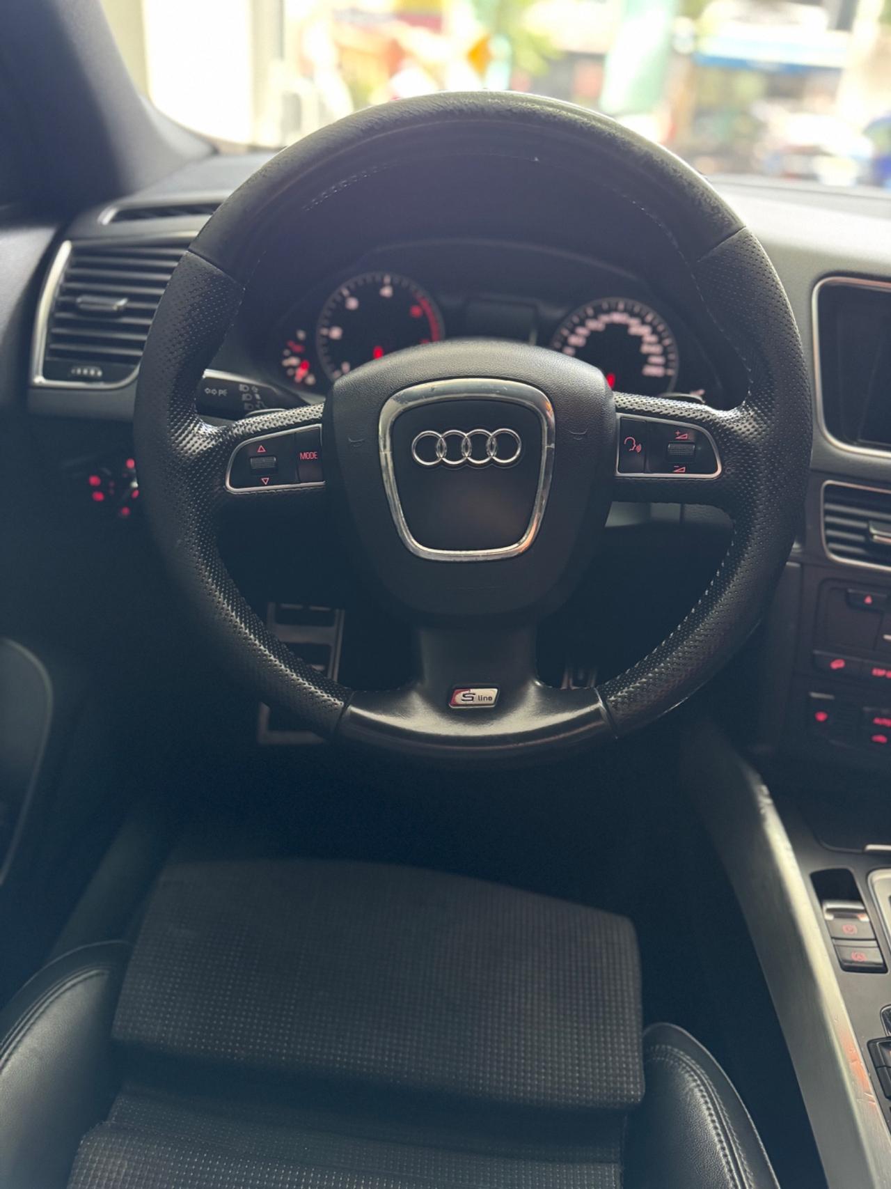 Audi Q5 3.0 V6 TDI quattro S tronic