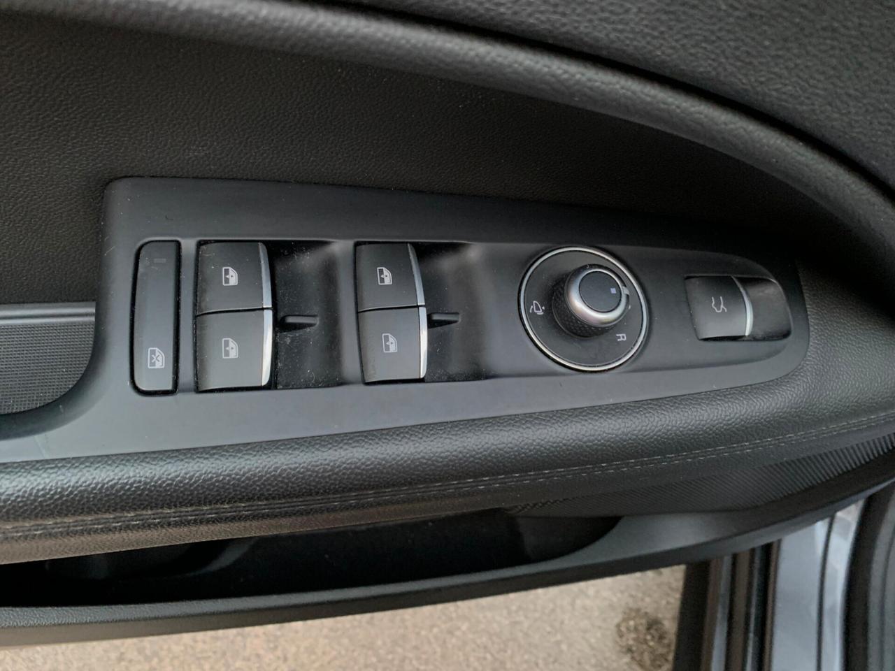 Alfa Romeo Stelvio 2.2 Turbodiesel 160 CV AT8 RWD Business