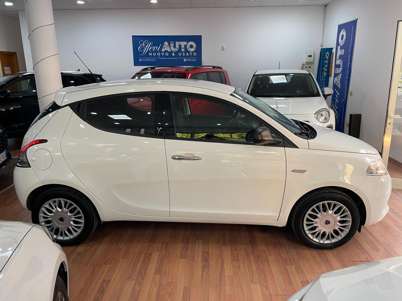 LANCIA YPSILON 1.2 69CV UNICO PROPRIETARIO