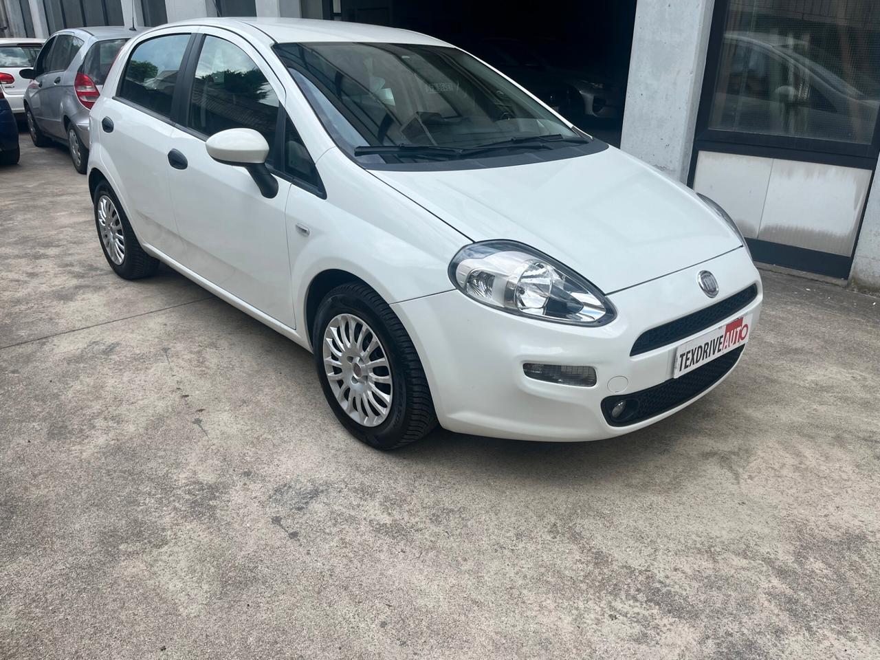 Fiat Punto 1.3 MJT II S&S 85 CV 5 porte ECO Lounge